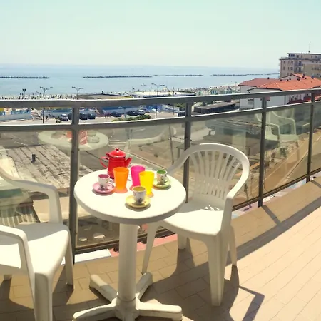 Apartman Cortina 1 *